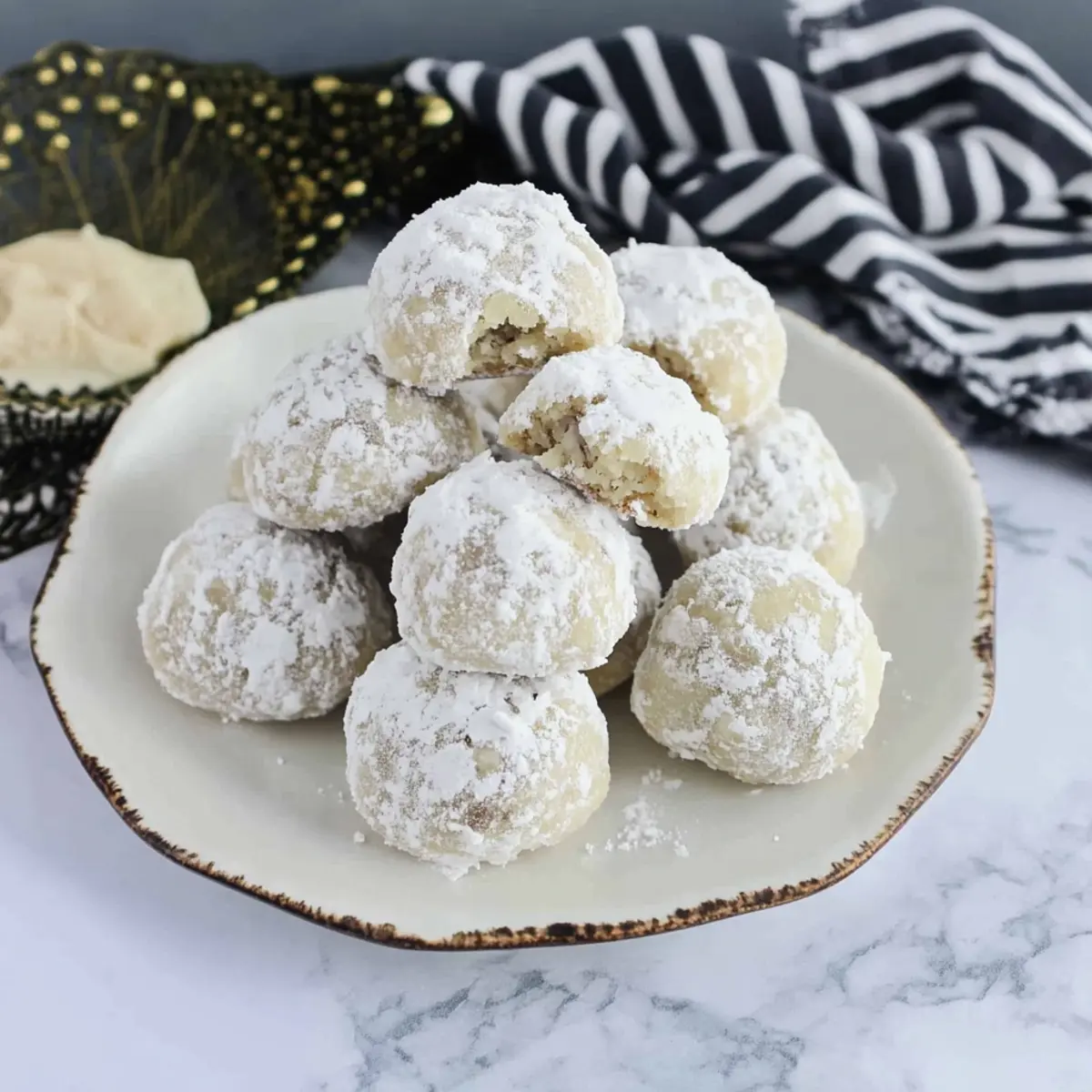 Melt-in-Your-Mouth Vegan Pecan Snowball Cookies to Savor 3